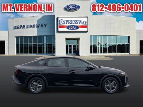 Used 2025 Kia K4 FWD image 4