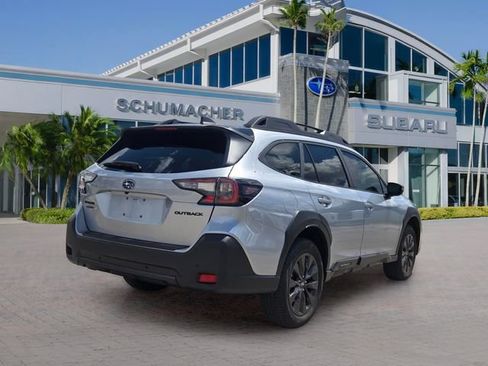 Certified 2025 Subaru Outback Onyx Edition AWD/4WD image 7