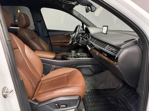 Used 2017 Audi Q7 3.0T Premium Plus w/ Premium Plus Package image 25