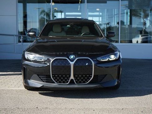 Used 2023 BMW i4 eDrive35 w/ Premium Package image 3