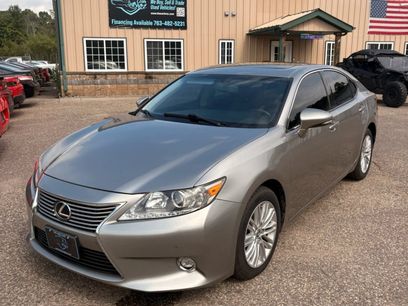 Used 2015 Lexus ES 350 w/ Luxury Package