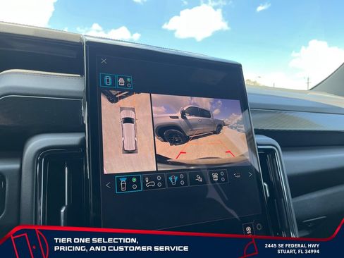 New 2026 GMC Yukon XL AT4 w/ AT4 Premium Plus Package AWD/4WD image 33