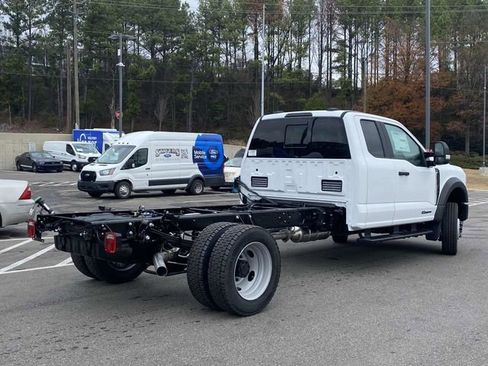 New 2026 Ford F550 4x4 Supercab Super Duty image 3