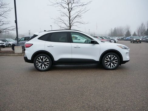 Used 2020 Ford Escape SE Sport image 43