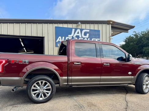 Used 2016 Ford F150 King Ranch w/ Equipment Group 601A Luxury AWD/4WD image 9