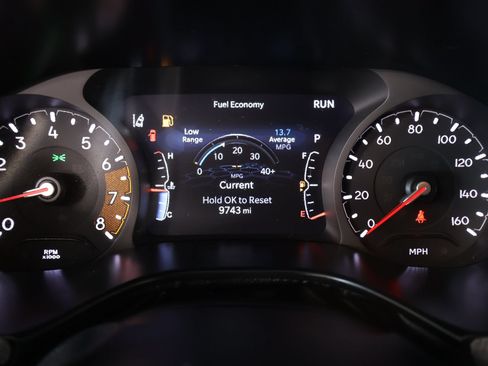 Used 2025 Jeep Compass Sport AWD/4WD image 4
