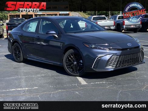 New 2026 Toyota Camry SE image 1
