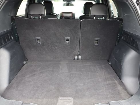 Used 2025 Ford Escape ST-Line FWD image 24