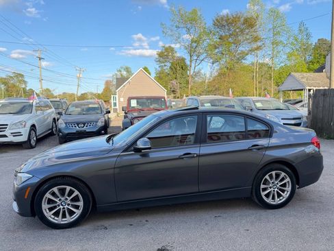 Used 2016 BMW 320i xDrive Sedan image 4