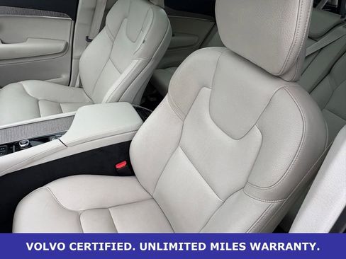 Certified 2023 Volvo XC90 B6 Plus w/ Protection Package Premier AWD/4WD image 28
