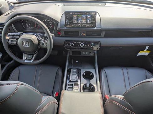 New 2025 Honda Pilot TrailSport image 14