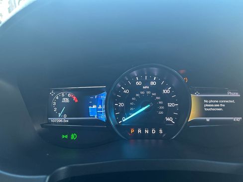 Used 2017 Ford Explorer XLT w/ Equipment Group 202A image 23