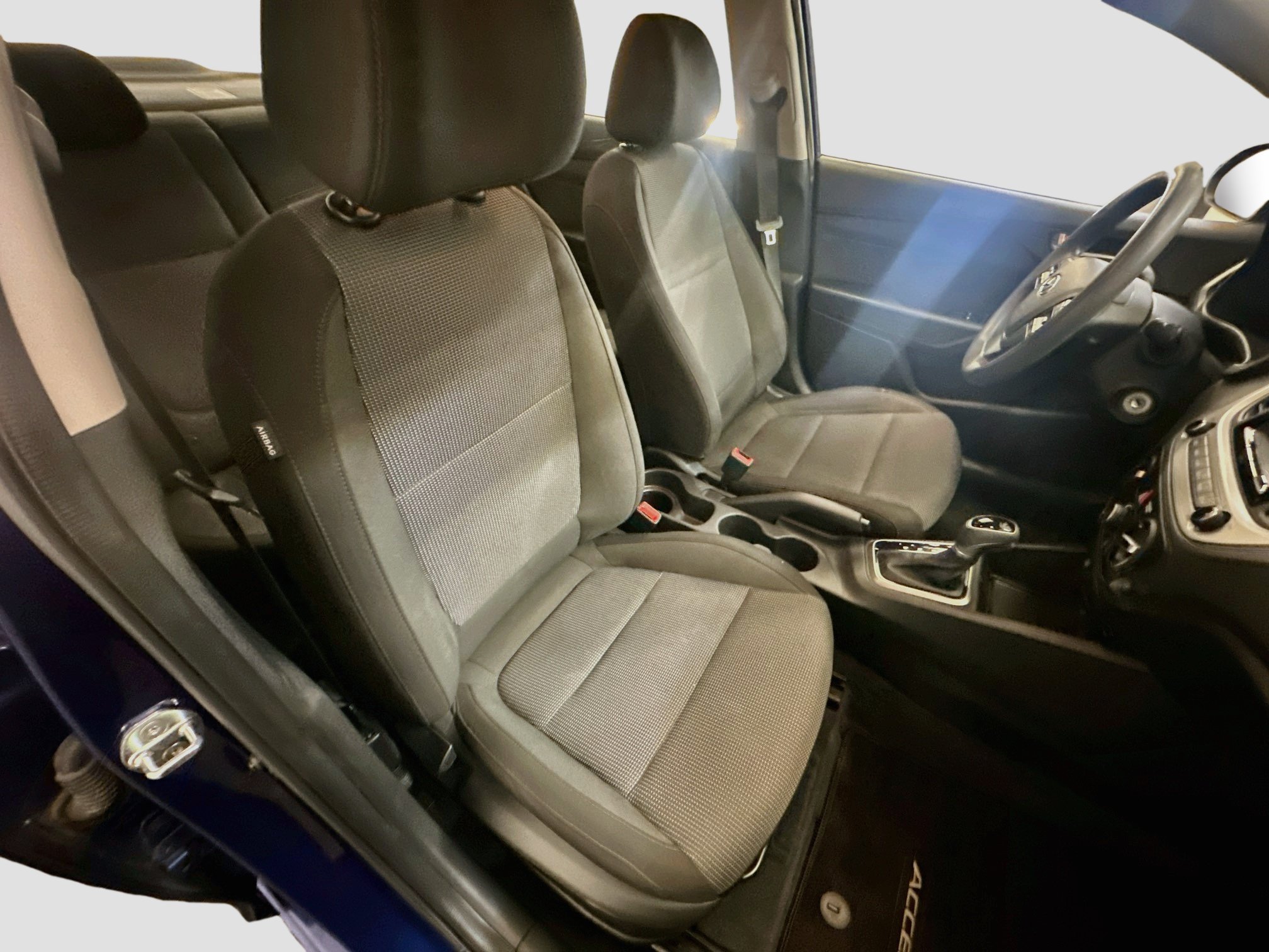 Used 2020 Hyundai Accent SE FWD image 31