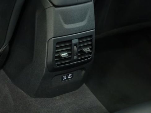 Used 2025 BMW 228i xDrive AWD/4WD image 31