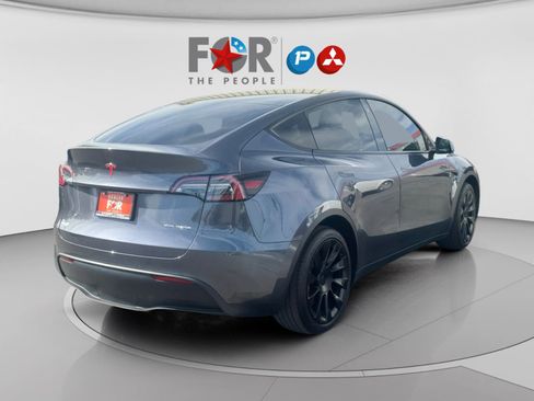 Used 2021 Tesla Model Y Long Range AWD/4WD image 5