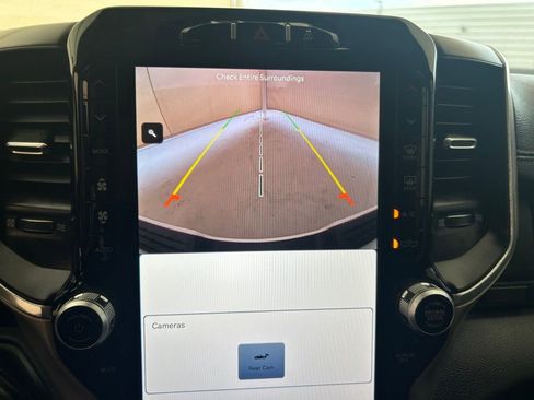 Used 2023 RAM 2500 Laramie image 33