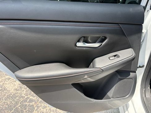 Used 2024 Nissan Sentra SR w/ SR Premium Package FWD image 22
