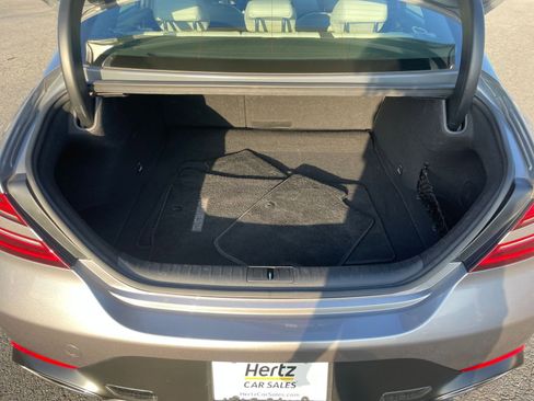 Used 2025 Genesis G70 2.5T RWD image 33