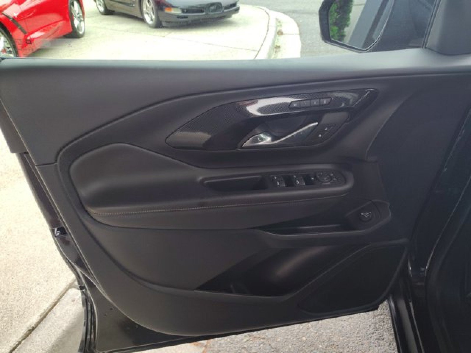 Used 2023 GMC Terrain AT4 w/ Tech Package AWD/4WD image 21