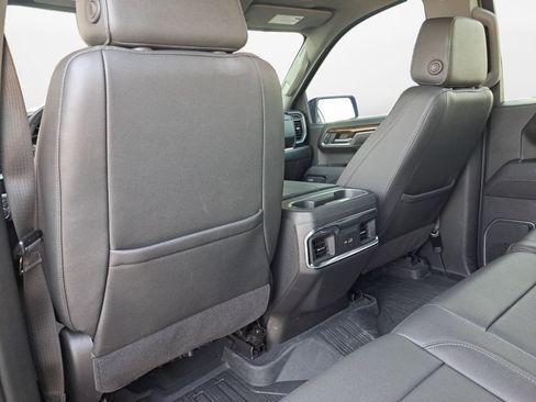 Used 2023 GMC Sierra 1500 Elevation w/ Elevation Premium Package AWD/4WD image 13