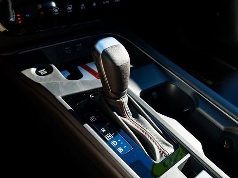 New 2026 Nissan Sentra SR w/ SR Premium Package image 17