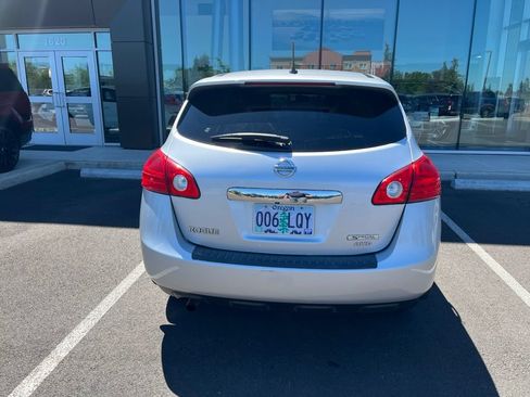 Used 2012 Nissan Rogue S w/ Special Edition Pkg AWD/4WD image 3