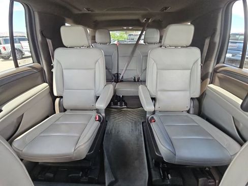 Used 2021 GMC Yukon XL SLT w/ SLT Premium Package AWD/4WD image 26