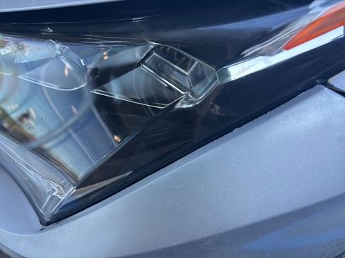 Used 2017 Lexus RX 450h AWD image 10