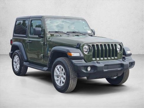 Used 2023 Jeep Wrangler Sport S image 3