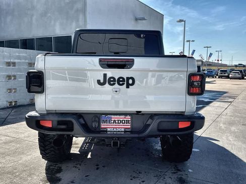 Used 2021 Jeep Gladiator Sport AWD/4WD image 5