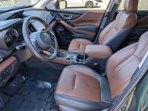 Used 2023 Subaru Forester Touring AWD/4WD image 15