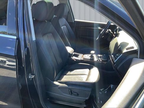 Used 2019 Audi Q5 2.0T Premium AWD/4WD image 29