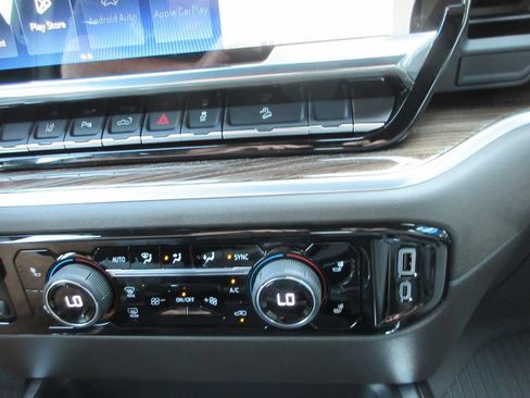 New 2026 Chevrolet Silverado 2500 LT w/ All Star Edition AWD/4WD image 33