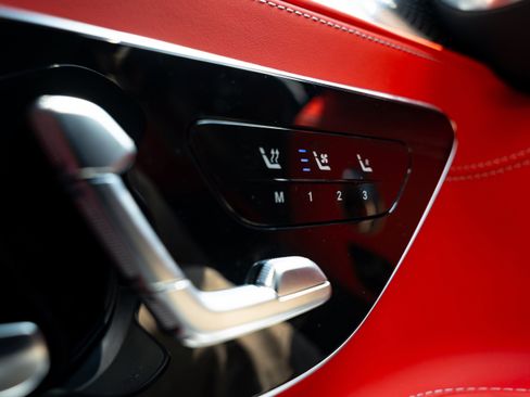 Used 2025 Mercedes-Benz AMG GT 55 image 38