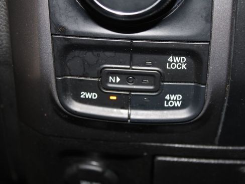 Used 2024 RAM 1500 Classic Warlock image 39