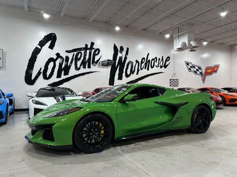 Used 2026 Chevrolet Corvette Z06 RWD image 13