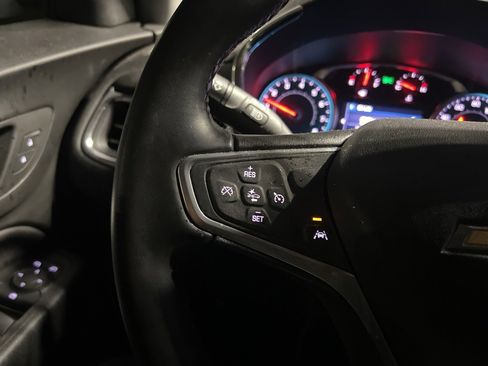 Used 2023 Chevrolet Equinox LT image 19