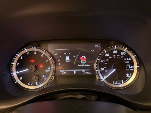 Used 2023 Toyota Highlander LE FWD image 28