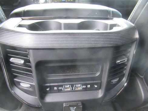 Used 2024 RAM 1500 Limited w/ Body Color Bumper Group image 43
