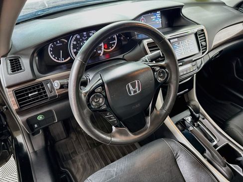 Used 2017 Honda Accord EX-L image 22