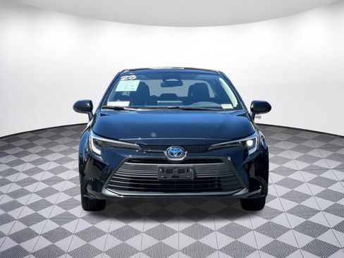 Used 2023 Toyota Corolla LE w/ Carpet Mat Package (TMS) FWD image 5