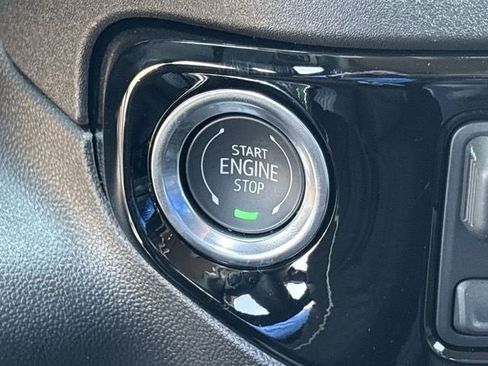 New 2026 GMC Sierra 1500 Elevation image 16