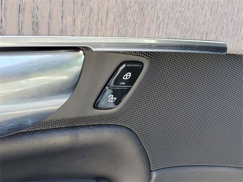 Used 2022 Volvo XC90 T6 Inscription w/ Advanced Package image 12