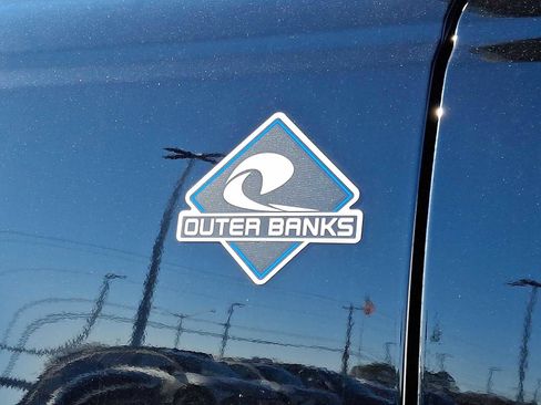 Used 2024 Ford Bronco Outer Banks image 36