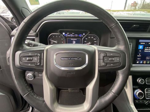 Used 2021 GMC Yukon XL Denali w/ Denali Ultimate Package image 22