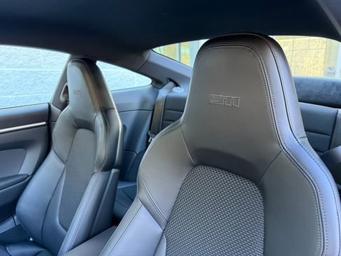 Used 2023 Porsche 911 Carrera T image 21