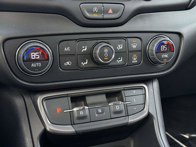 Used 2024 GMC Terrain AT4 w/ Tech Package AWD/4WD image 29