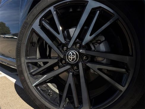 Used 2026 Toyota Camry XSE image 10