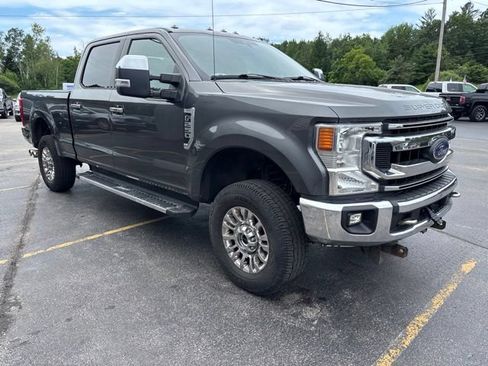 Used 2020 Ford F250 XLT w/ XLT Premium Package AWD/4WD image 3