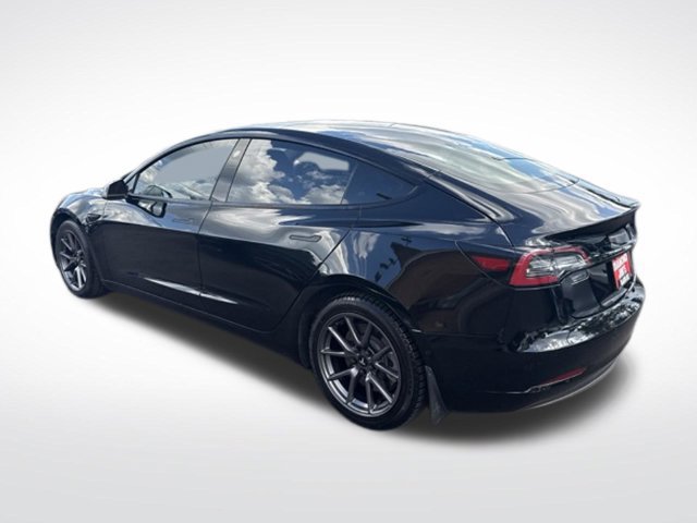 Used 2021 Tesla Model 3 Standard Range Plus RWD image 5